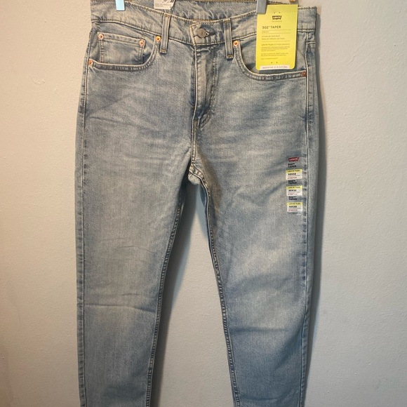 502 Taper Levi’s - Picture 1 of 7